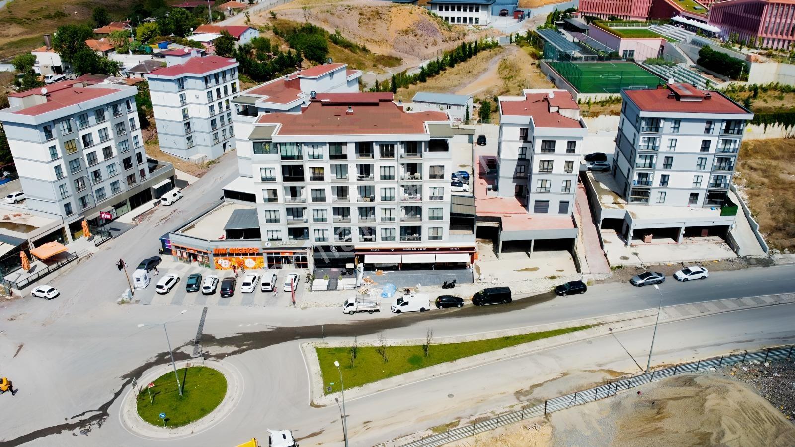 250m2 Arsa . — fotoğraf 5
