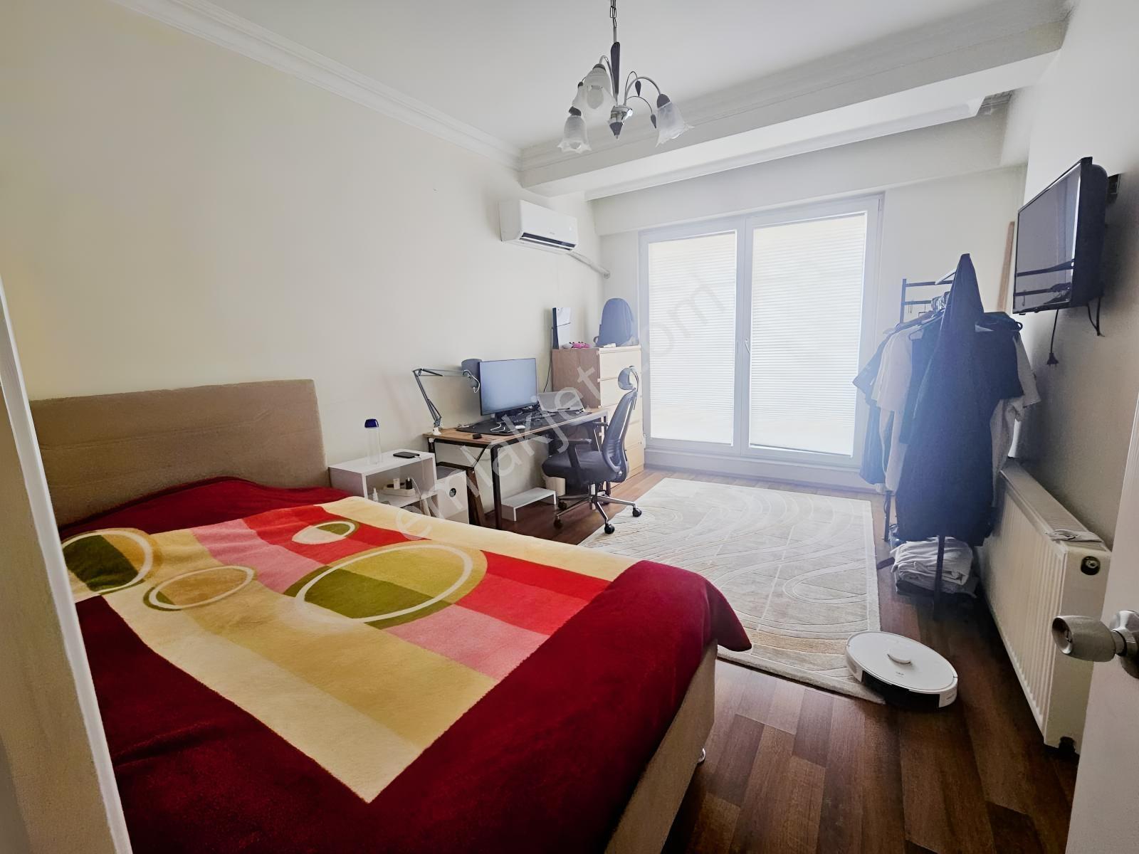 Halkalı Merkez De Satılık Kapalı Otoparlık 3+1 Daire — fotoğraf 19
