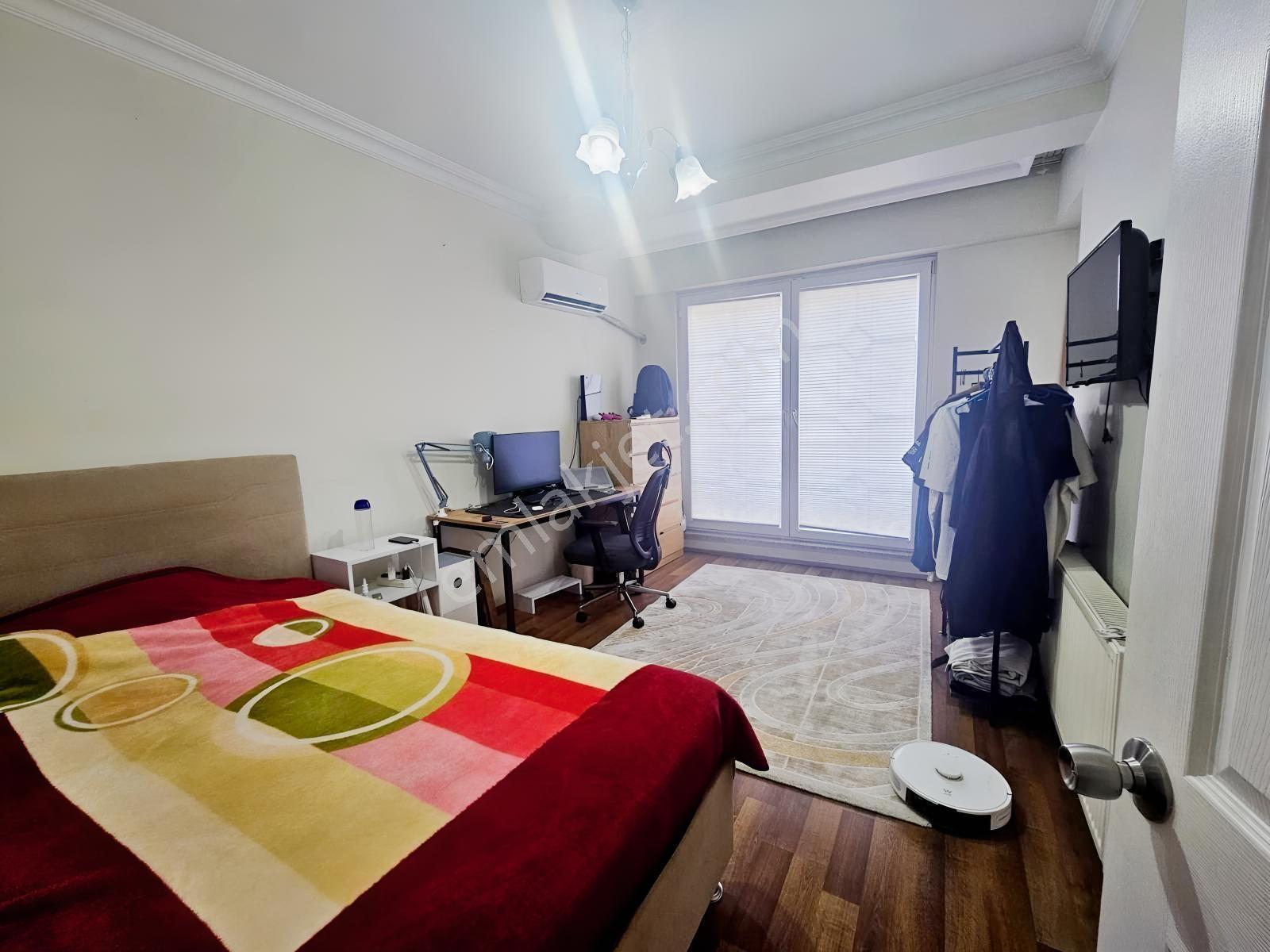 Halkalı Merkez De Satılık Kapalı Otoparlık 3+1 Daire — fotoğraf 20