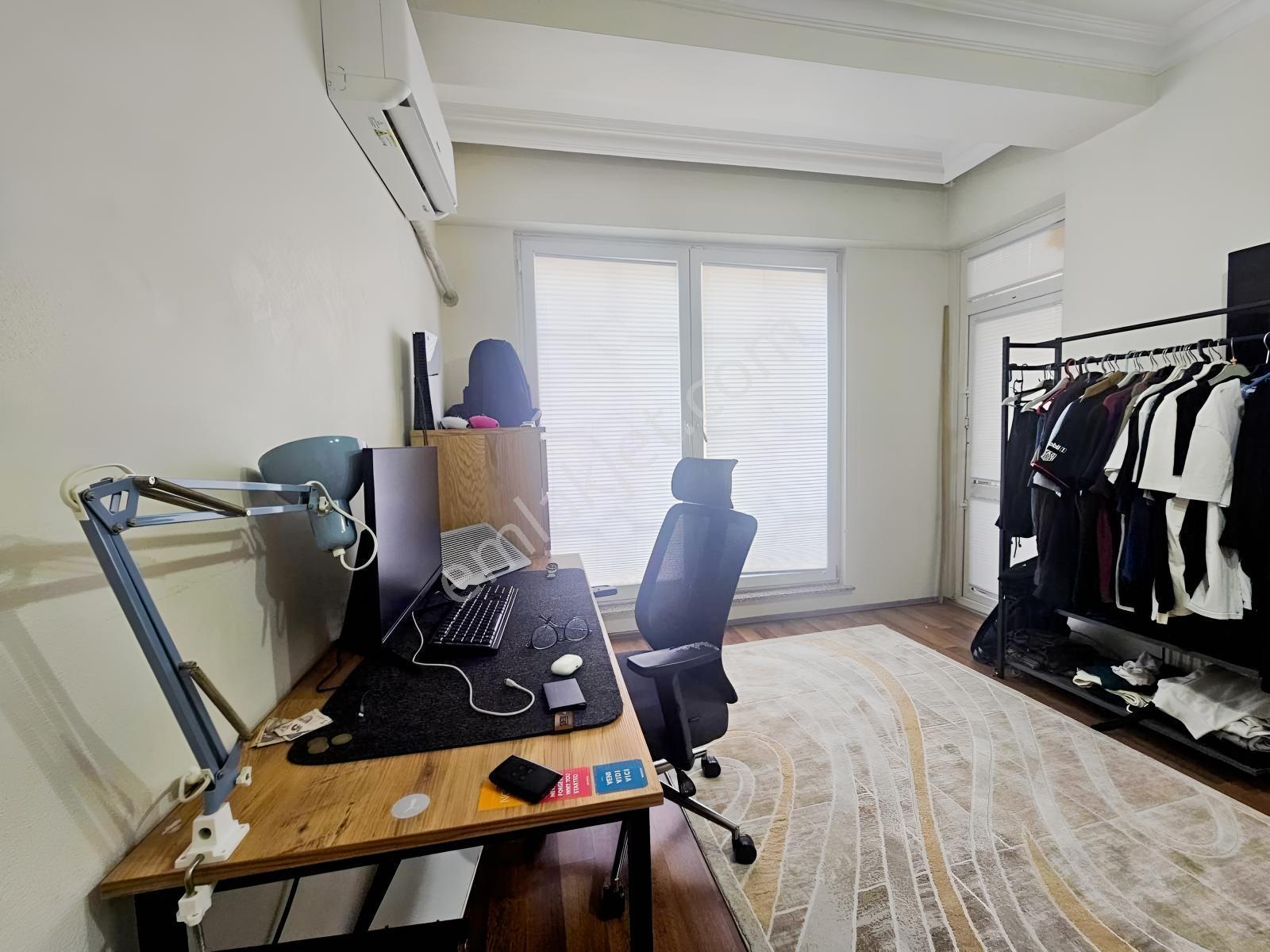 Halkalı Merkez De Satılık Kapalı Otoparlık 3+1 Daire — fotoğraf 24