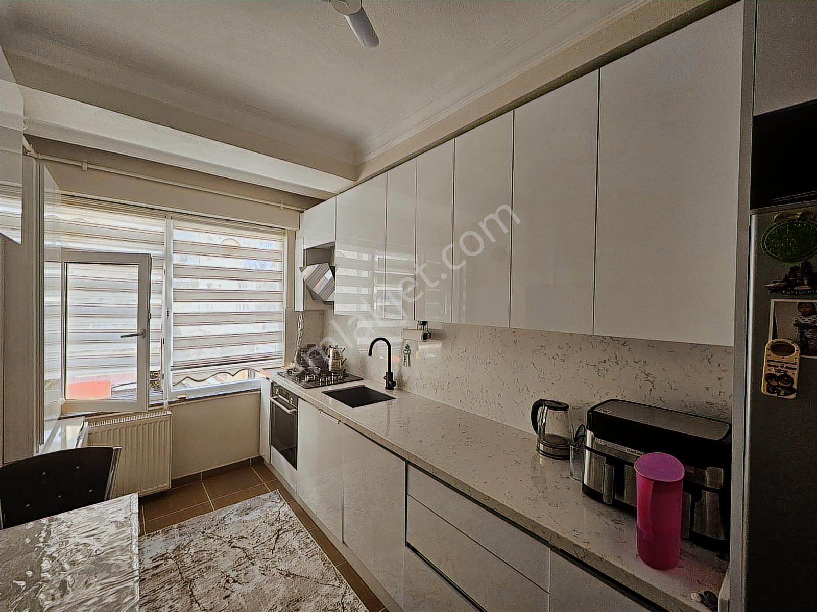 Halkalı Merkez De Satılık Kapalı Otoparlık 3+1 Daire — fotoğraf 29