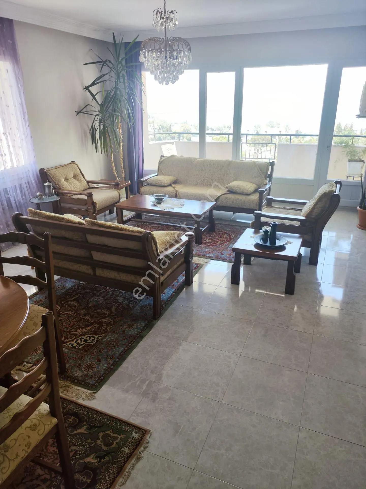 3+1 Göl Manzaralı Güzelyalı 220m2 Herkat Tek Daire 4cephe G.enerji Dgaz 2banyo 4balkon 5-10yaş. — fotoğraf 10