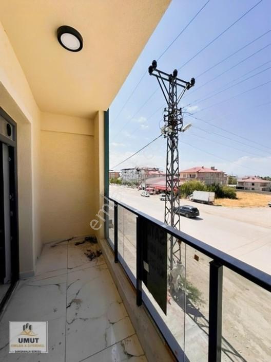 Süphan Mah. İşgem Civarı Yeni Yapıda Satılık 2+1 Daire — fotoğraf 3
