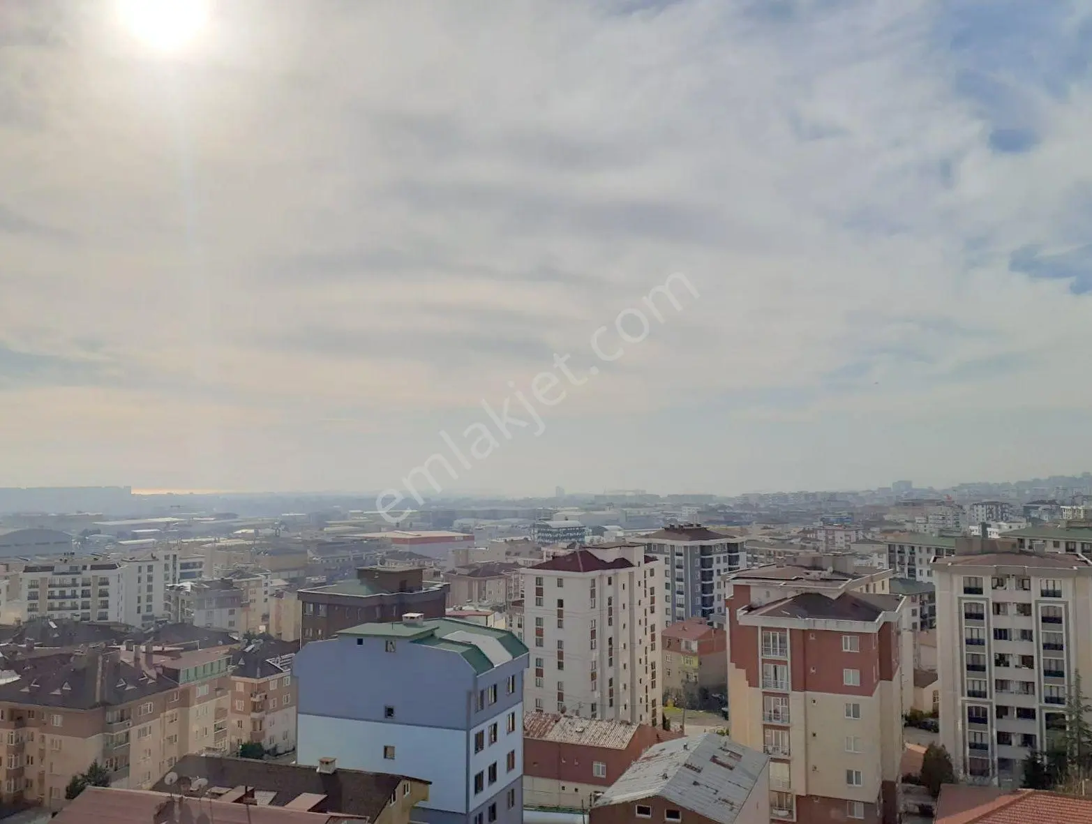 Mertcan'dan Havuzlu Güvenlikli Sitede Ara Kat 2+1 Daire — fotoğraf 19