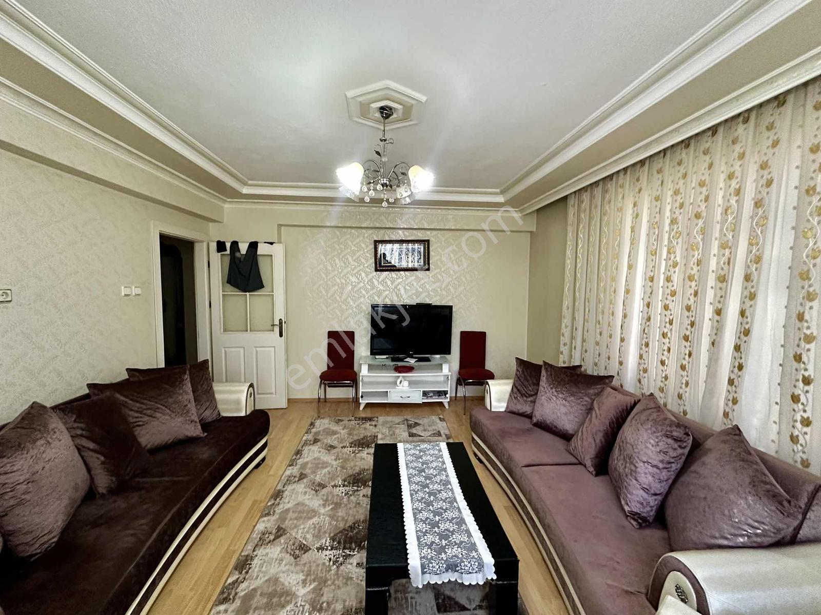 Fatih Mh. 3+1 Bahçeli Harika Konumda Satılık Daire — fotoğraf 3