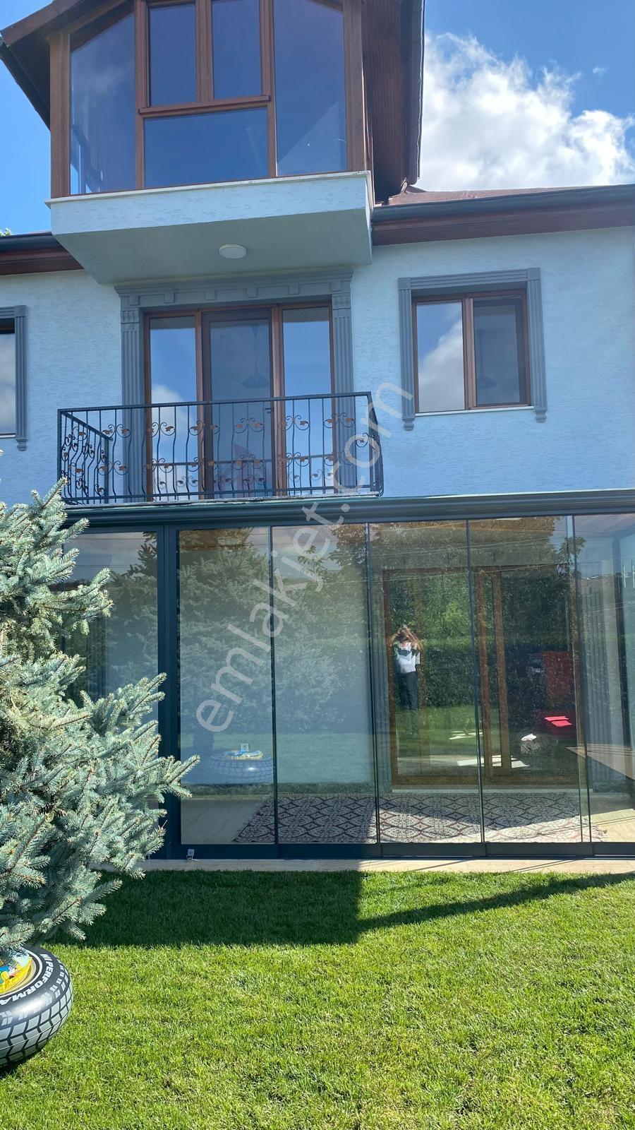 Gebze Tavşanlı'da 4+1 Satılık Havuzlu Kış Bahçeli Villamız — fotoğraf 7