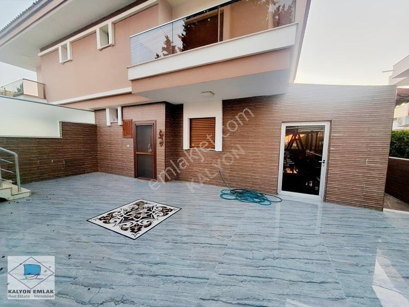 Çeşme Çiftlikköy'de Kalyon'dan Satılık Özel Kış Bahçeli Villa — fotoğraf 6