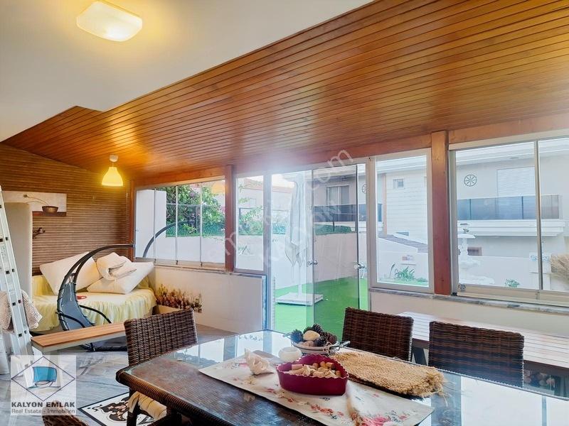Çeşme Çiftlikköy'de Kalyon'dan Satılık Özel Kış Bahçeli Villa — fotoğraf 11