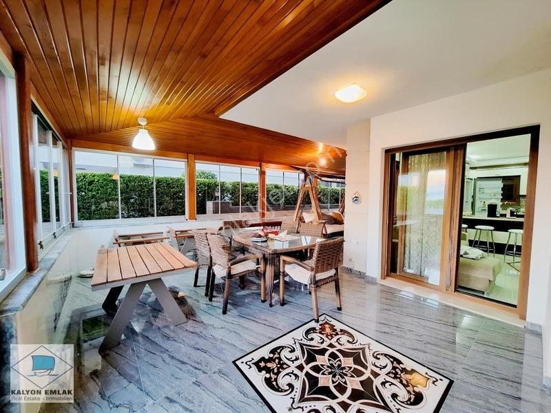 Çeşme Çiftlikköy'de Kalyon'dan Satılık Özel Kış Bahçeli Villa — fotoğraf 29