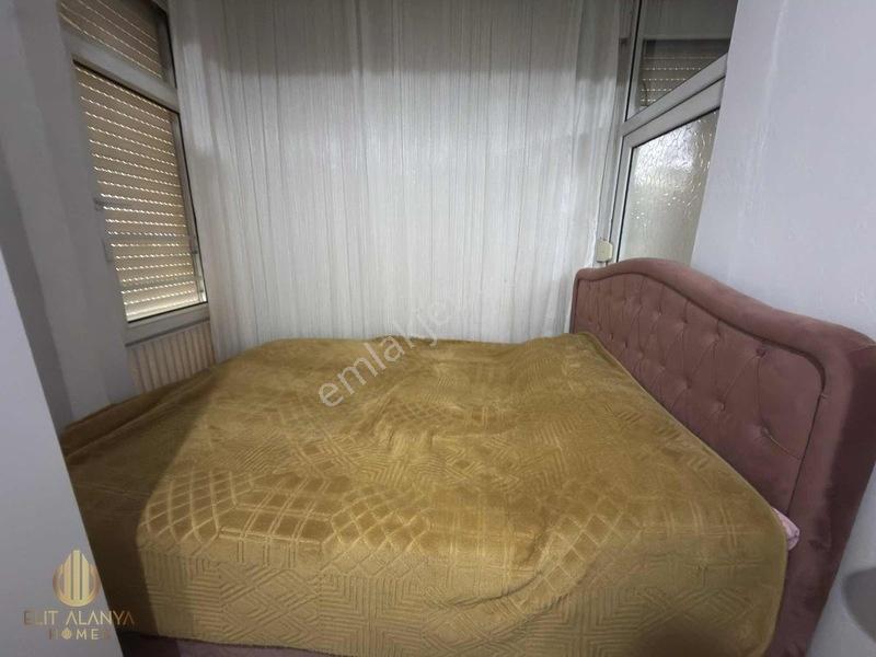 Satılık 6 Bloklu Site İçinde Fırsat 2+1 Ayrı Mutfak Daire — fotoğraf 5