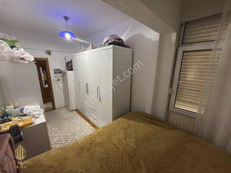 Satılık 6 Bloklu Site İçinde Fırsat 2+1 Ayrı Mutfak Daire — fotoğraf 6