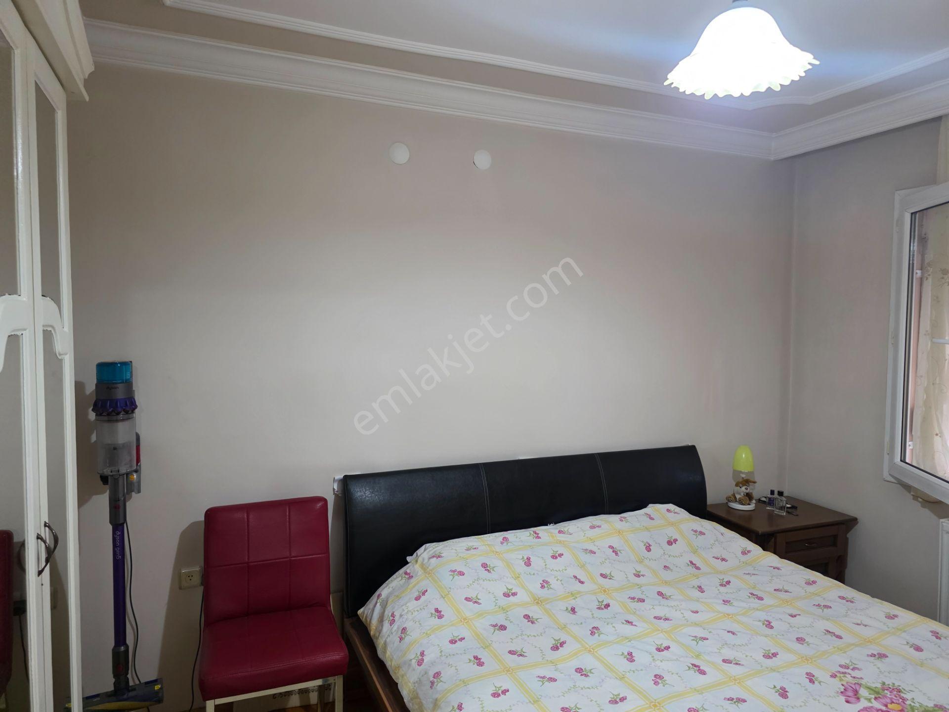 Salihli Cumhuriyet Mahallesi Satılık Geniş 3+1 Daire — fotoğraf 10