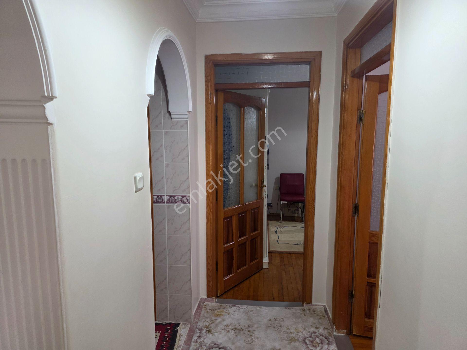 Salihli Cumhuriyet Mahallesi Satılık Geniş 3+1 Daire — fotoğraf 14