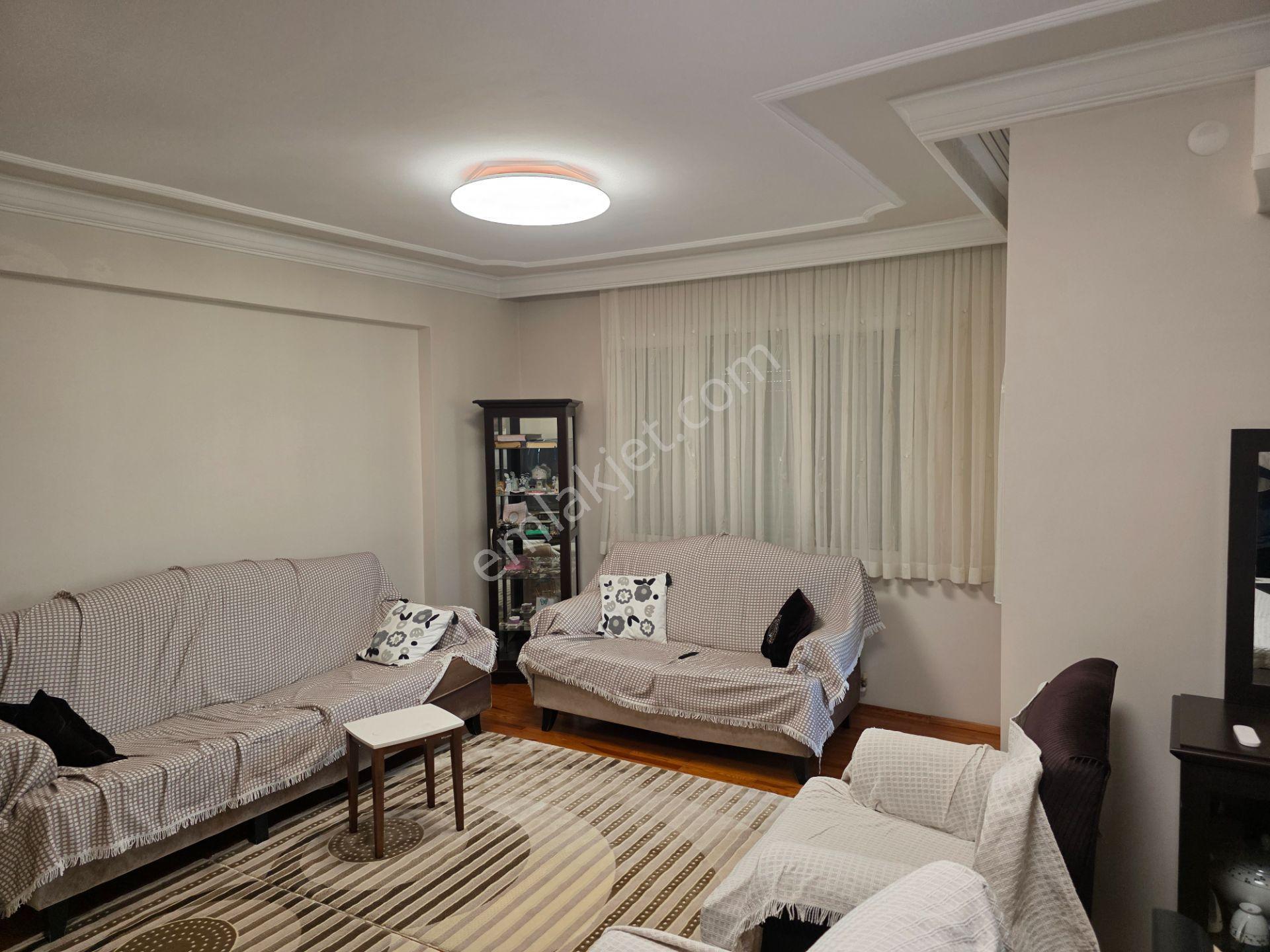 Salihli Cumhuriyet Mahallesi Satılık Geniş 3+1 Daire — fotoğraf 21