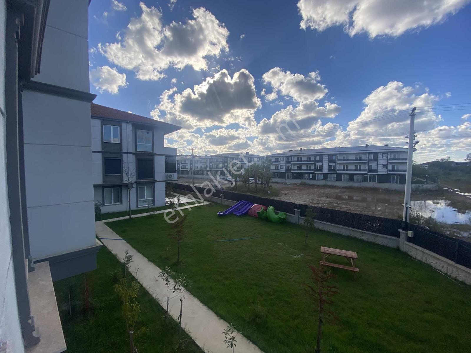 Sıfır 2+1 Ara Kat Havuzlu Sitede Fırsat Daire! — fotoğraf 14