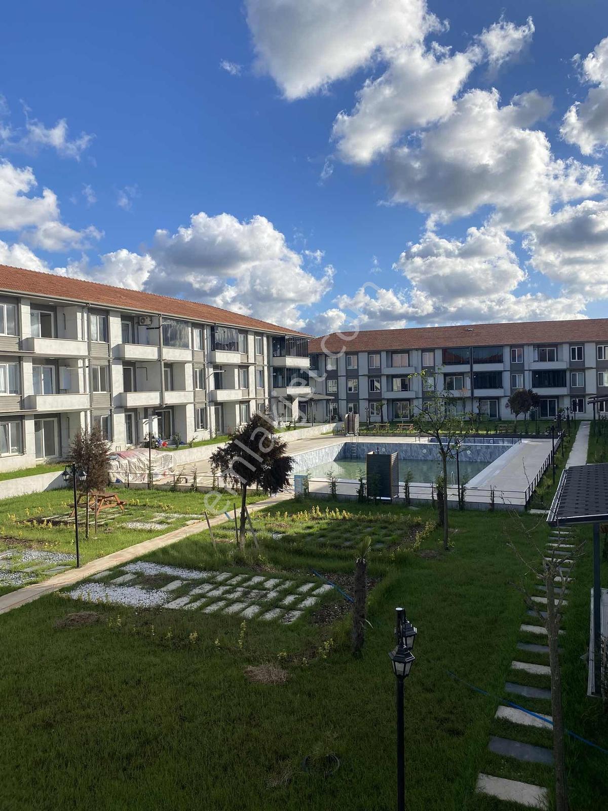 Sıfır 2+1 Ara Kat Havuzlu Sitede Fırsat Daire! — fotoğraf 18