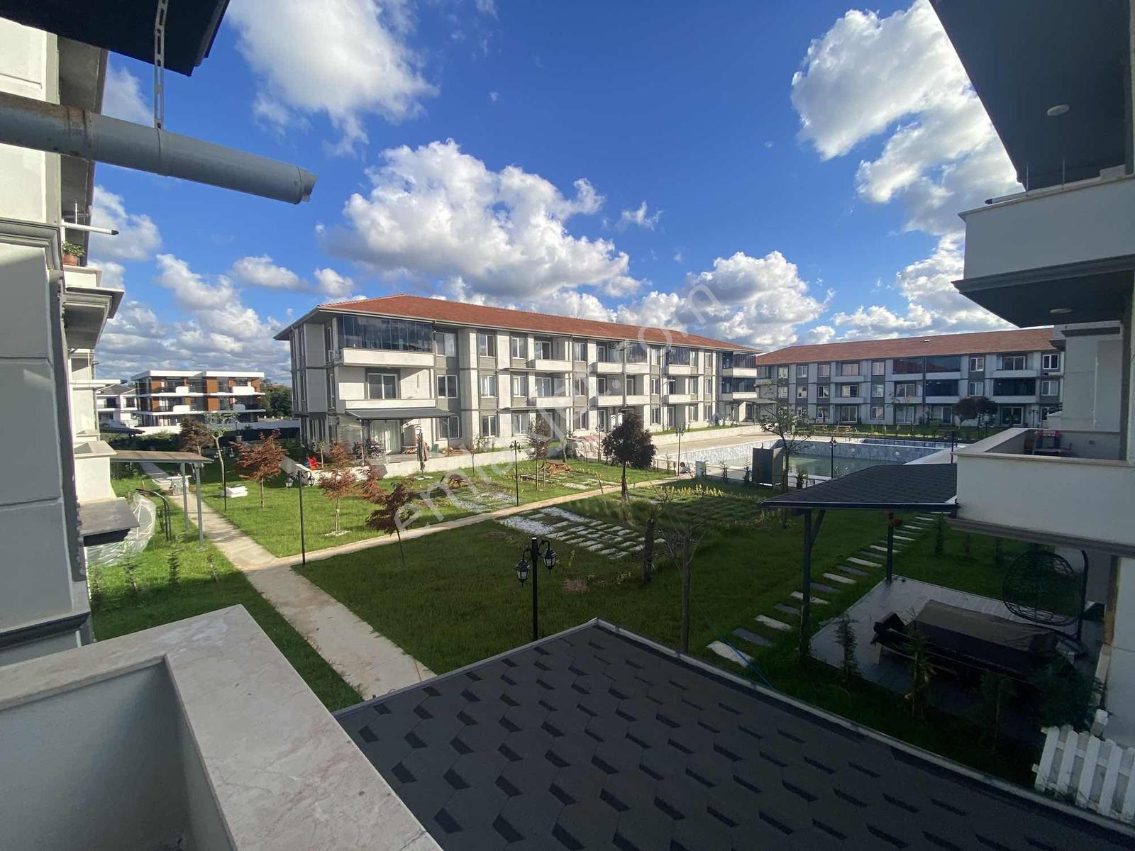 Sıfır 2+1 Ara Kat Havuzlu Sitede Fırsat Daire! — fotoğraf 19