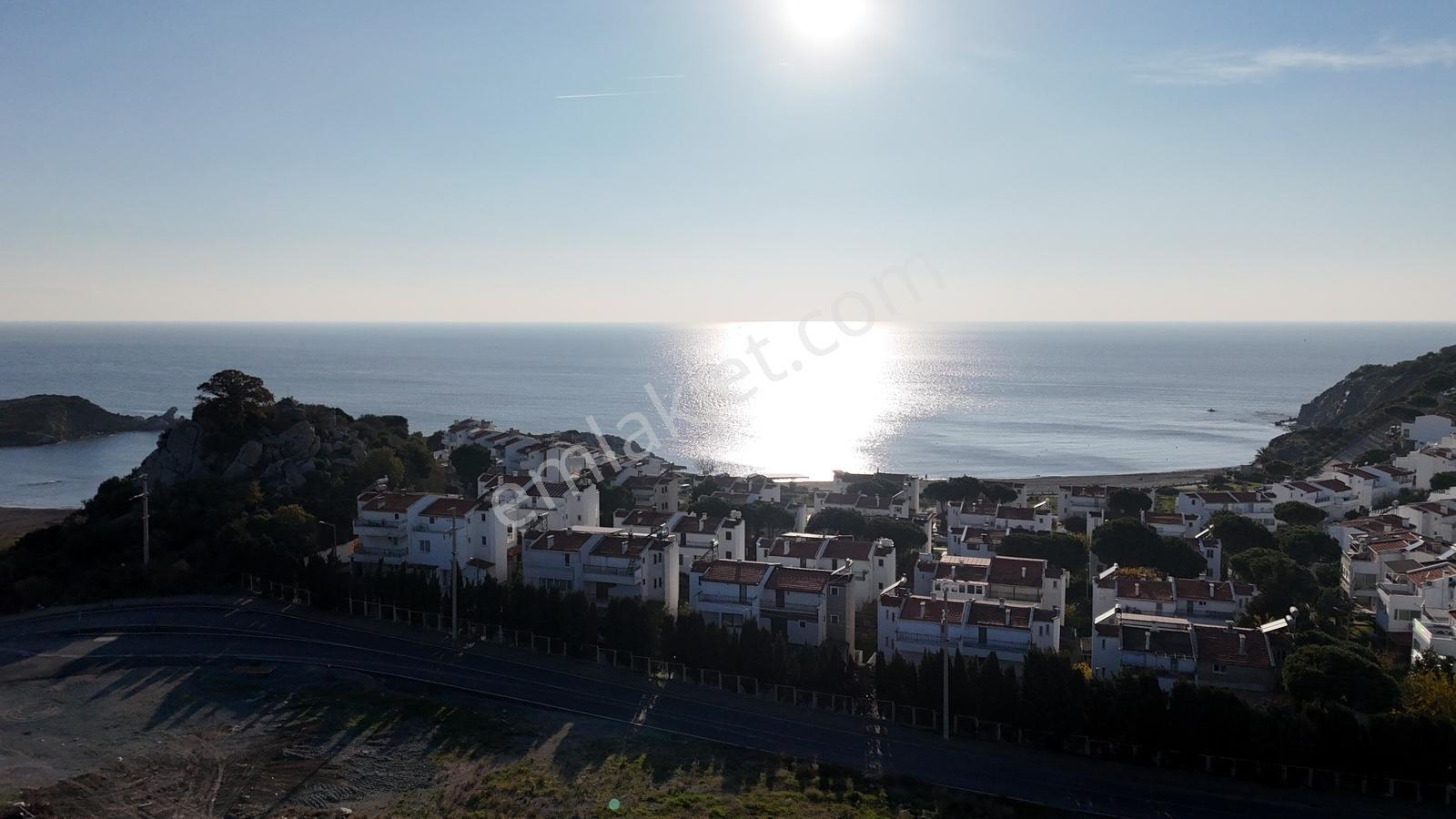 Akarca'da Denize Yakın Müstakil Köşe Parsel 326 M2 Villa Arsası — fotoğraf 7