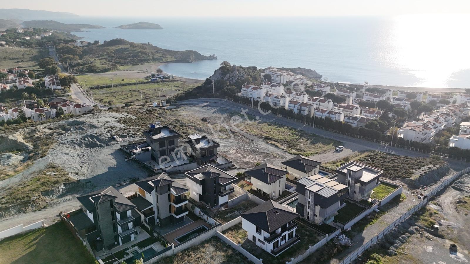 Akarca'da Denize Yakın Müstakil Köşe Parsel 326 M2 Villa Arsası — fotoğraf 13