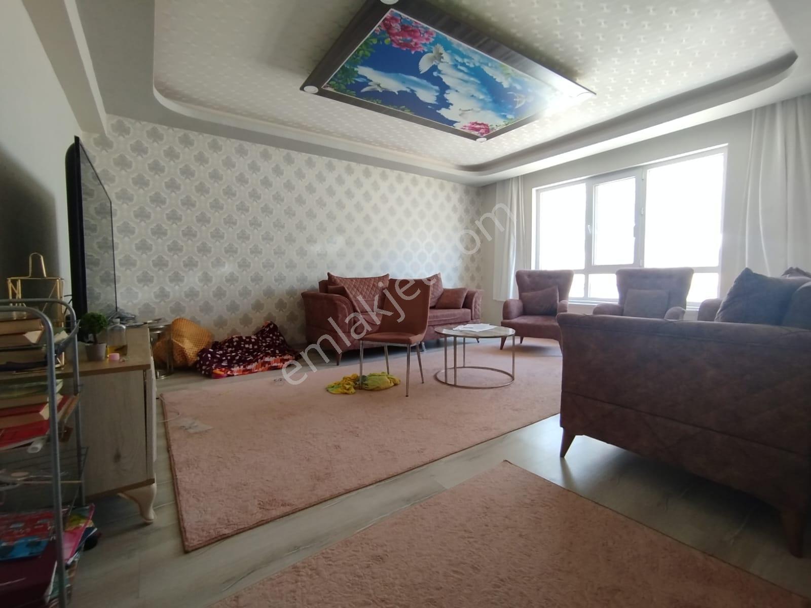 Kanunide Ovacık Yakını Lüks Yapılı Geniş Çift Banyolu 3+1 — fotoğraf 22
