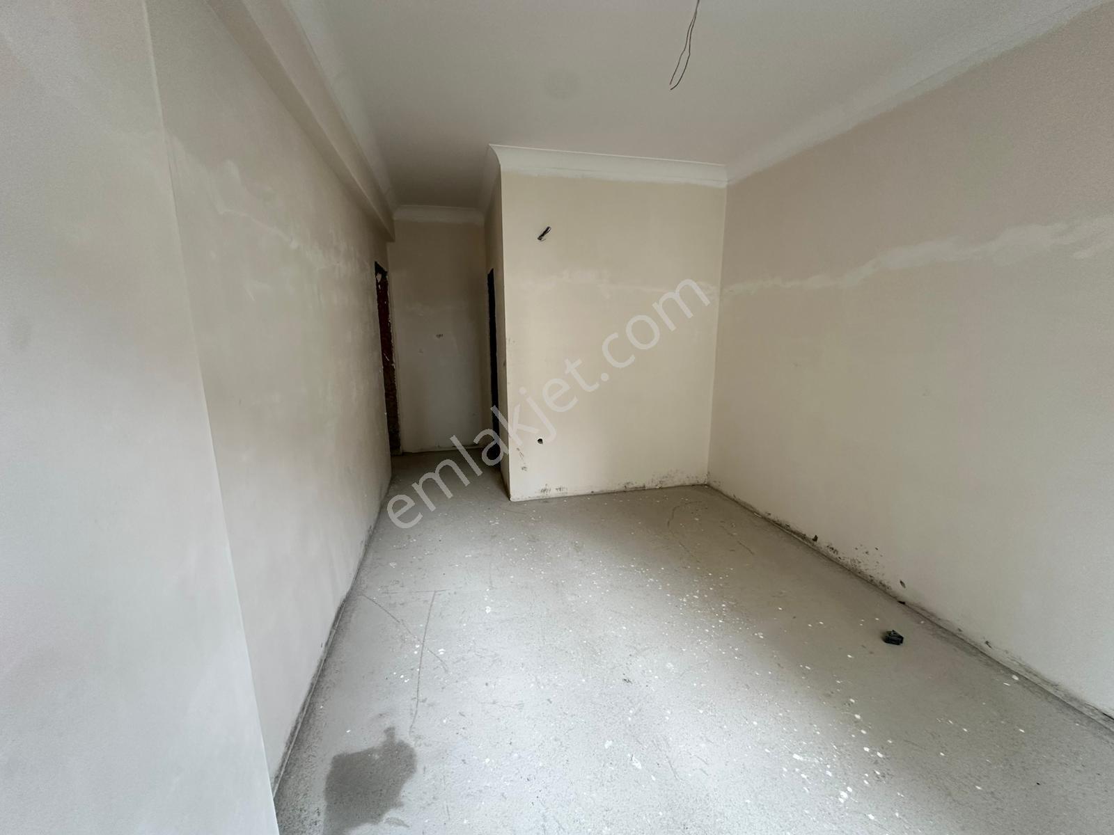Yalova Çiftlikköy Yüksek Giriş 3+1 Ebeveyn Banyolu Satılık Daire — fotoğraf 14
