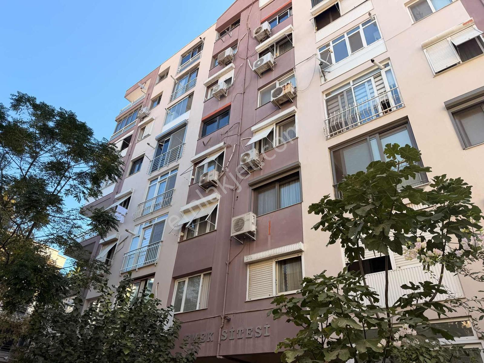 Şirinyer Emek Sitesinde Ara Kat 3+1 Otoparklı — fotoğraf 8