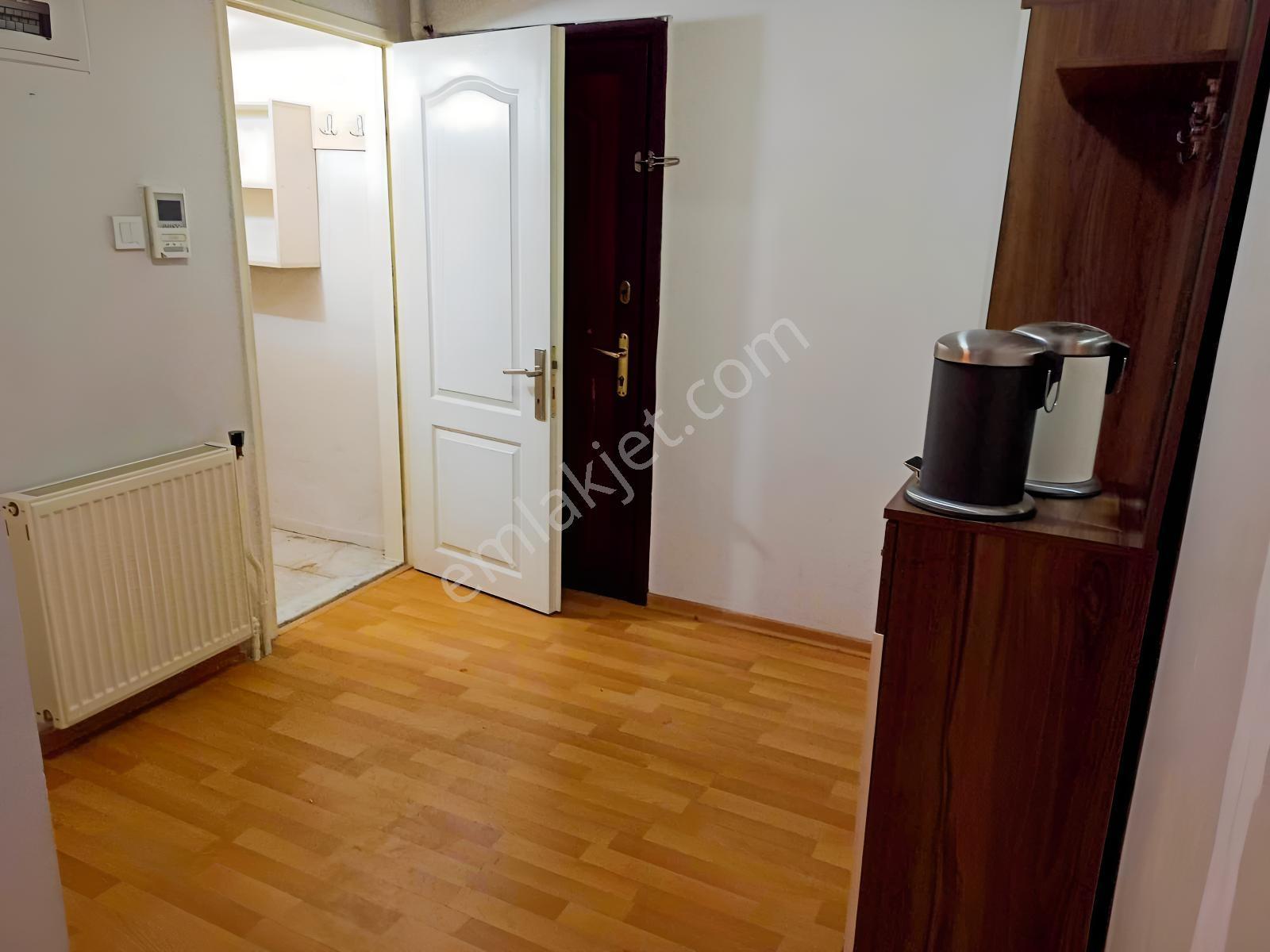 Şirinyer Emek Sitesinde Ara Kat 3+1 Otoparklı — fotoğraf 24