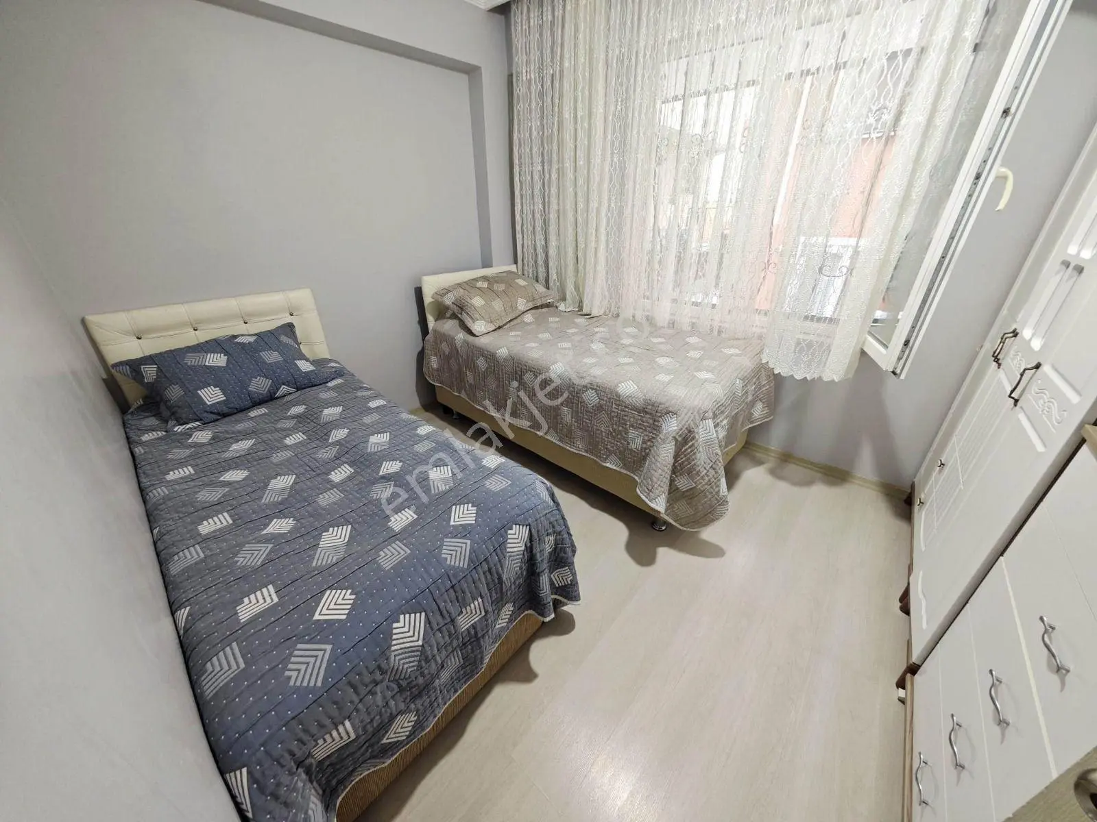Yenibosna Çakmak Duragında 2+1 Krediye Uygun Geniş Kullanışlı Daire — fotoğraf 3