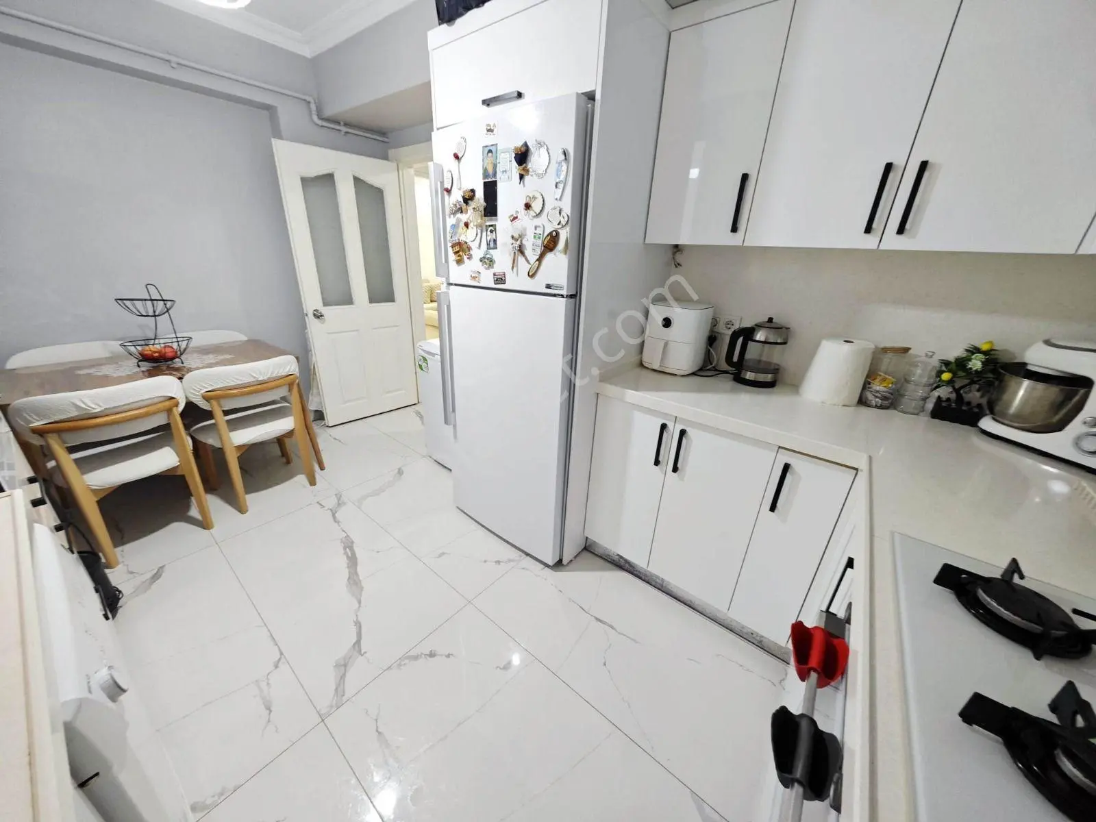 Yenibosna Çakmak Duragında 2+1 Krediye Uygun Geniş Kullanışlı Daire — fotoğraf 9