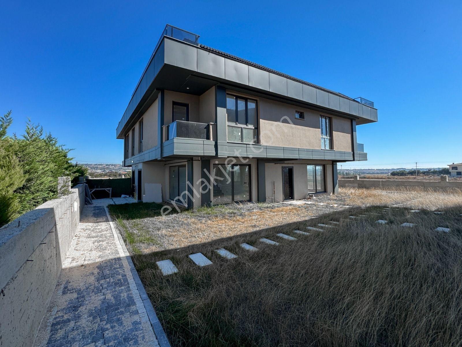 Silivri Selimpaşa Satılık 3+1 Villa — fotoğraf 2