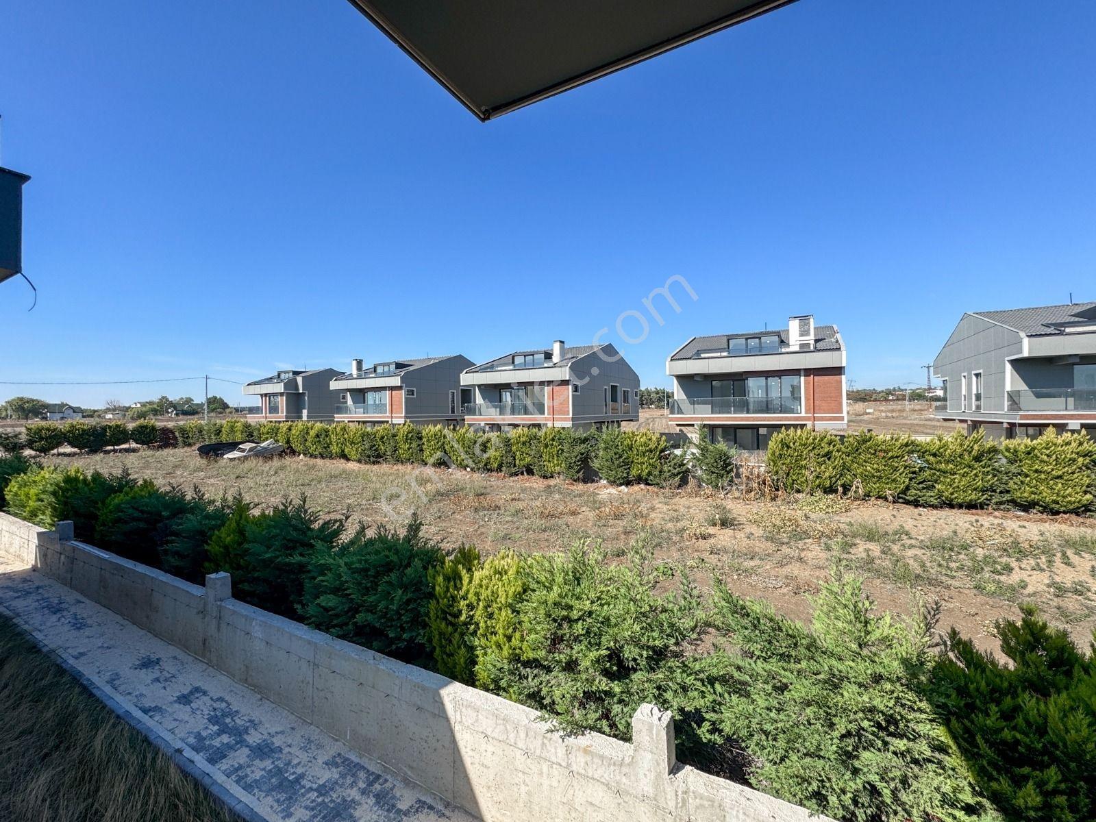Silivri Selimpaşa Satılık 3+1 Villa — fotoğraf 12
