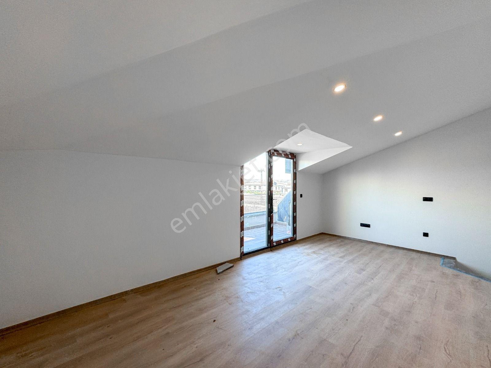 Silivri Selimpaşa Satılık 3+1 Villa — fotoğraf 16
