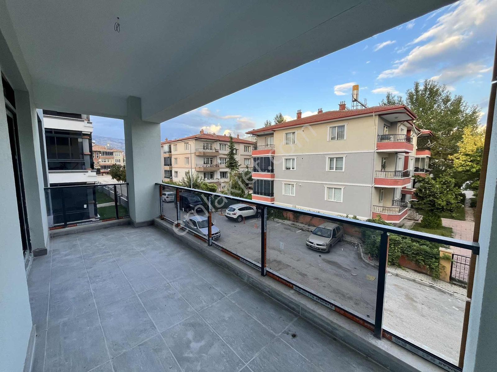Remax Dem'den Canpark Avmye Yürüme Mesafesinde Satılık 2+0 Daire — fotoğraf 18