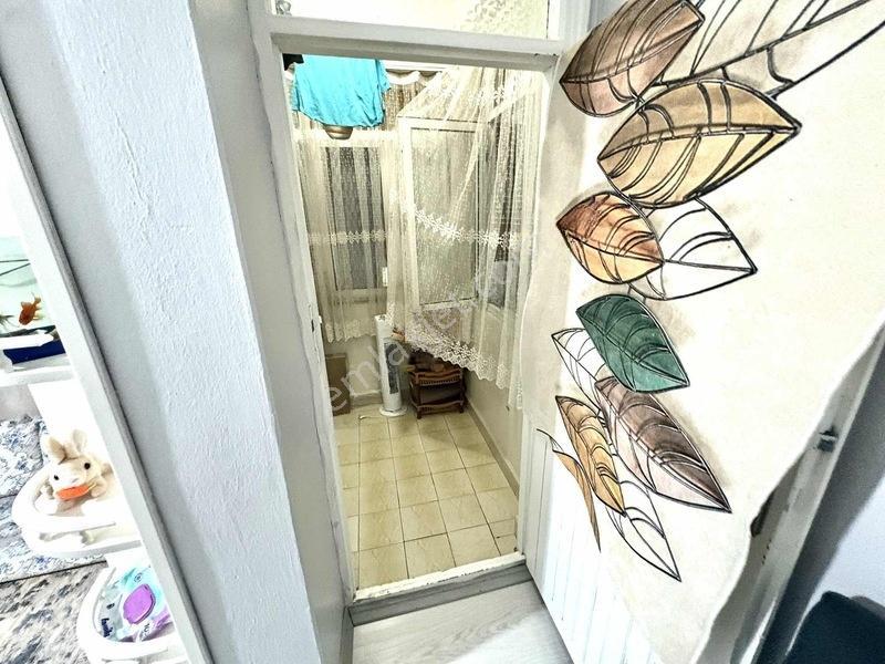 Satılık 2+1 Ara Kat Net 90m2 Merkezi Konumda Temiz Daire — fotoğraf 5