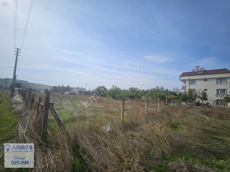 Ergene'de 890 Metrekare İmarlı Arsa — fotoğraf 4