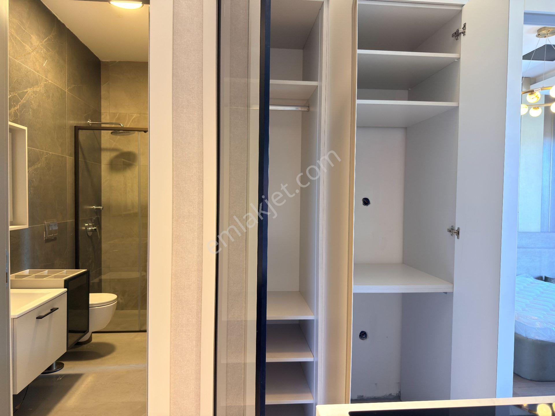 İz İncek Projesinde Hemen Tapu Satılık 1+1 Daire — fotoğraf 6