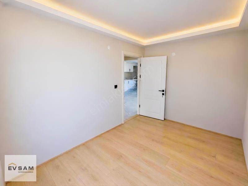 Kışla Mh 2+1 90m2 Giriş Kat Ebv Banyolu Yerden Istmalı Daire — fotoğraf 6