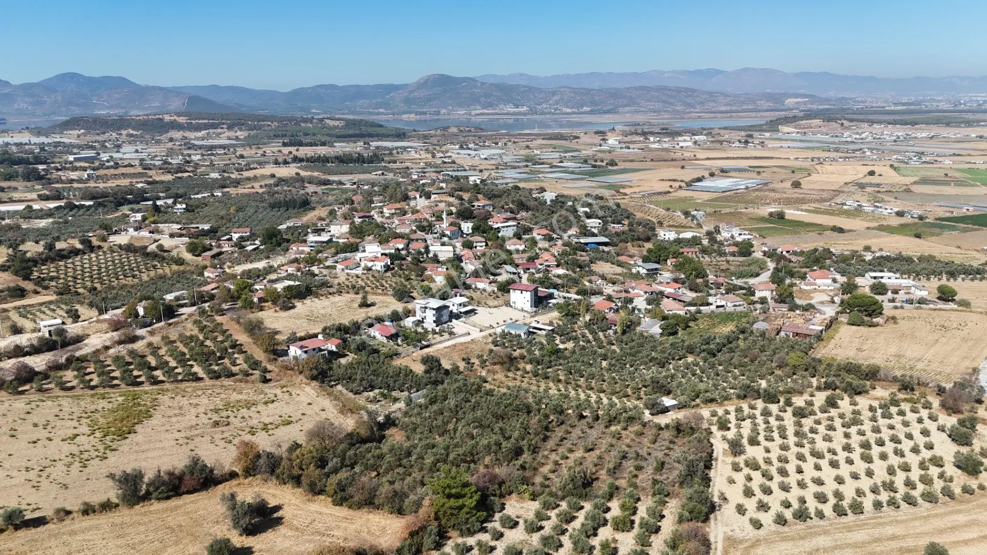 İzmir Menderes Sancaklıda 3 Dönüm Manzaralı İmarda Kupon Arsa — fotoğraf 3