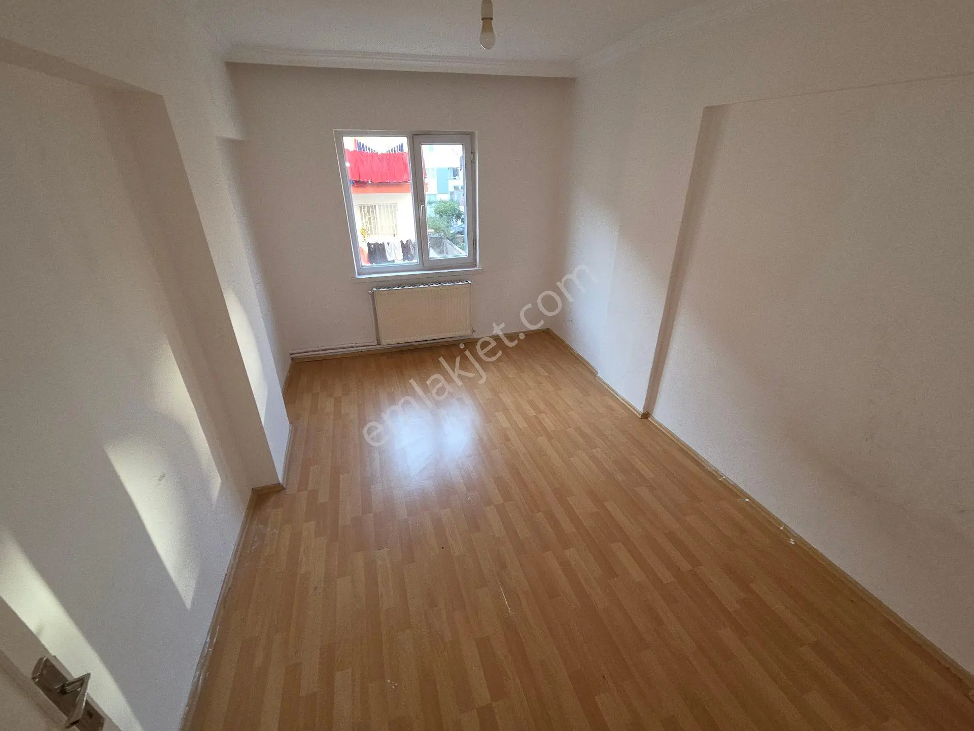 Ankara Sincan Mareşalda 3+1 Katta Satılık Daire — fotoğraf 4