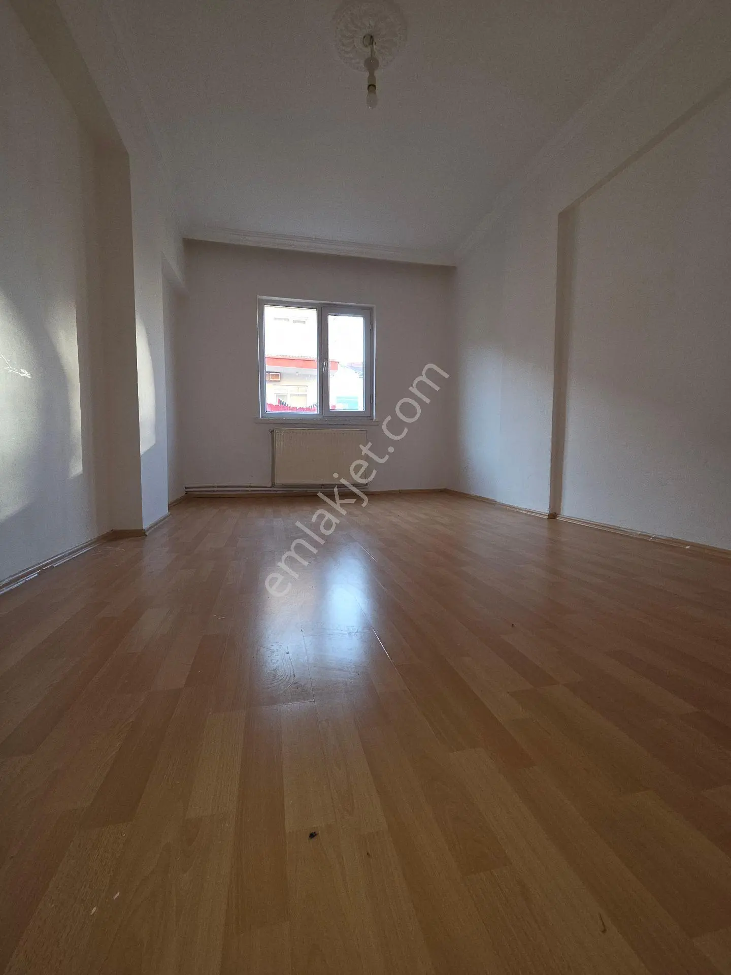 Ankara Sincan Mareşalda 3+1 Katta Satılık Daire — fotoğraf 8