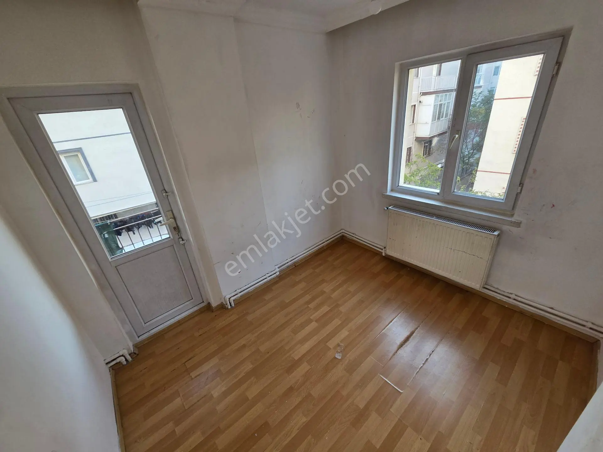 Ankara Sincan Mareşalda 3+1 Katta Satılık Daire — fotoğraf 11