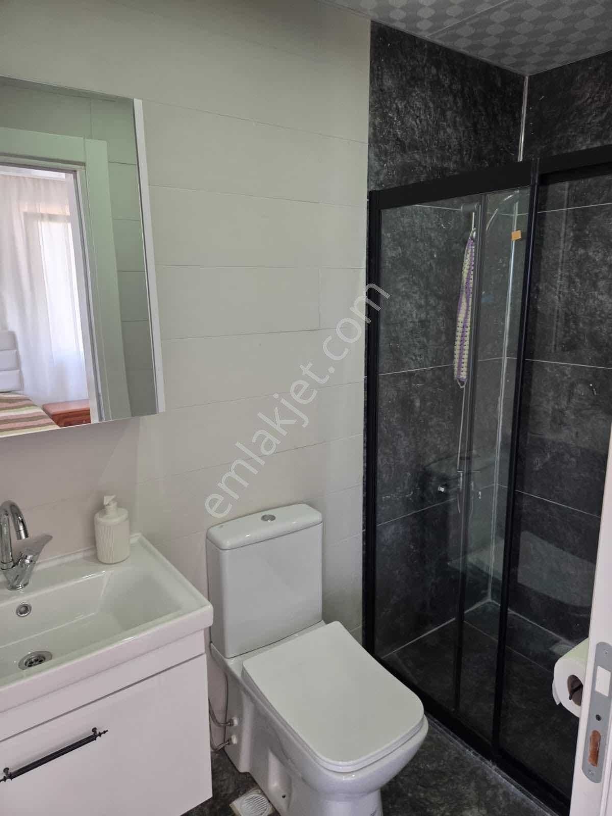 Selçuk Emlaktan Bozkırlı Mevkinde Satılık Lüx Villa — fotoğraf 13