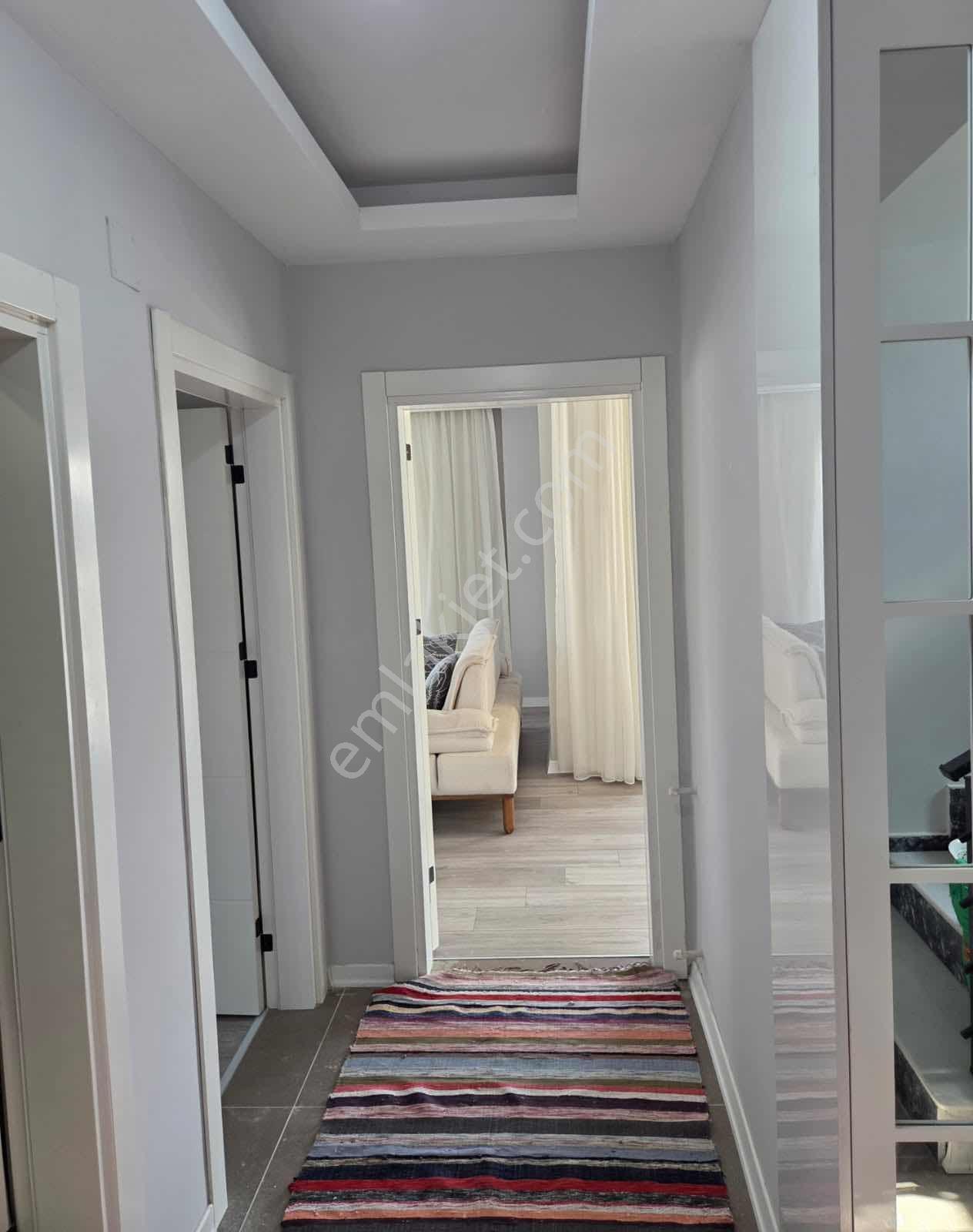 Selçuk Emlaktan Bozkırlı Mevkinde Satılık Lüx Villa — fotoğraf 17