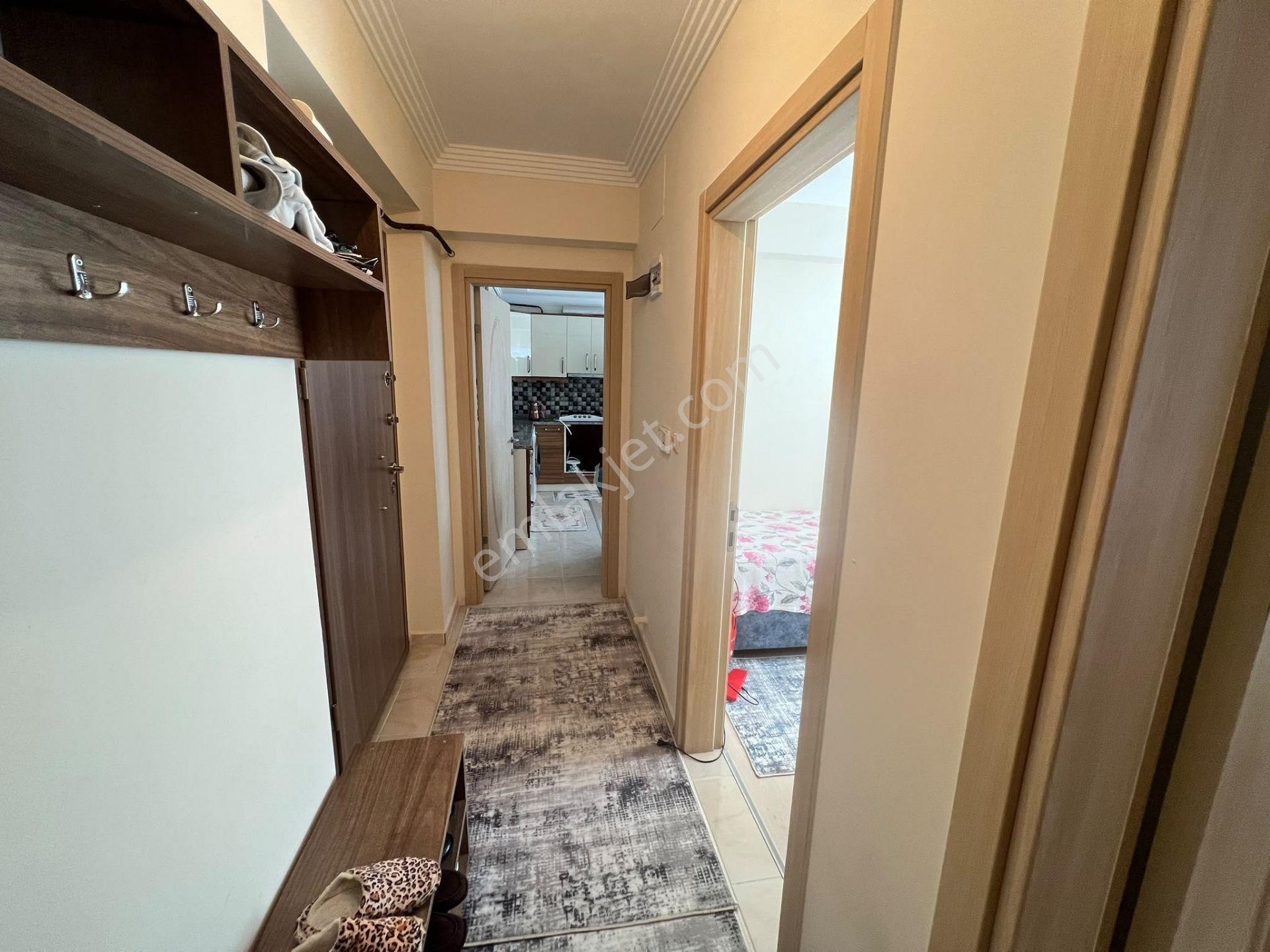 Karasu Çağdaş Mevkinde Denize Yakın Ara Kat 2+1... — fotoğraf 14