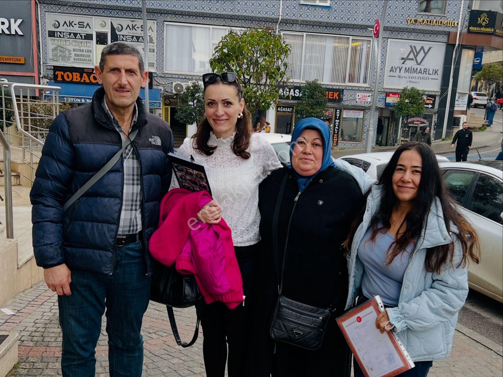 Karasu Çağdaş Mevkinde Denize Yakın Ara Kat 2+1... — fotoğraf 29