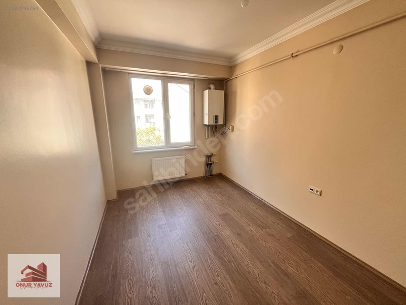 Espark Yakını Eskibağlar Mh. Ön Cephe Geniş 1+1 — fotoğraf 3