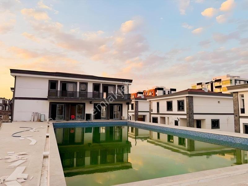 Viva'dan 450 Evlerde Satılık 5.5+1 Villa — fotoğraf 15