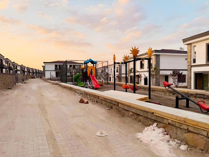Viva'dan 450 Evlerde Satılık 5.5+1 Villa — fotoğraf 16