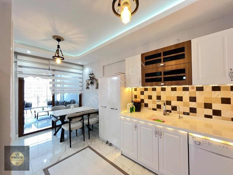 Hakan Türk Cadde Üzeri Kat Mülkiyet Tapulu 3+1 175 M2 Lüks Daire — fotoğraf 3