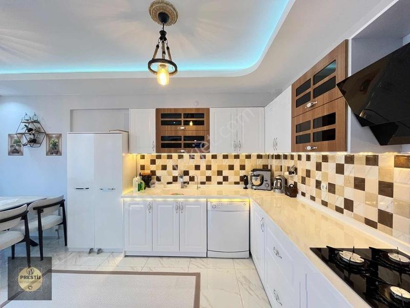 Hakan Türk Cadde Üzeri Kat Mülkiyet Tapulu 3+1 175 M2 Lüks Daire — fotoğraf 35